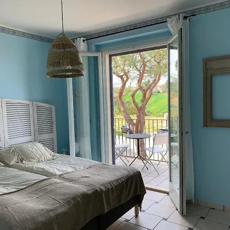 Il Borghetto Bennie En Liisa